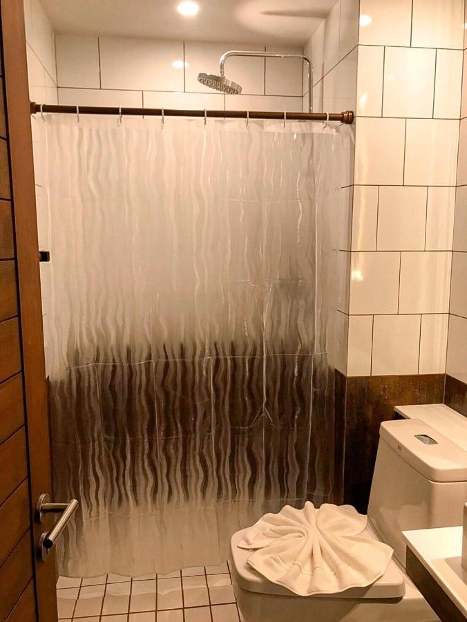 Navakitel Design Hotel Накхон Си Тамарат Екстериор снимка