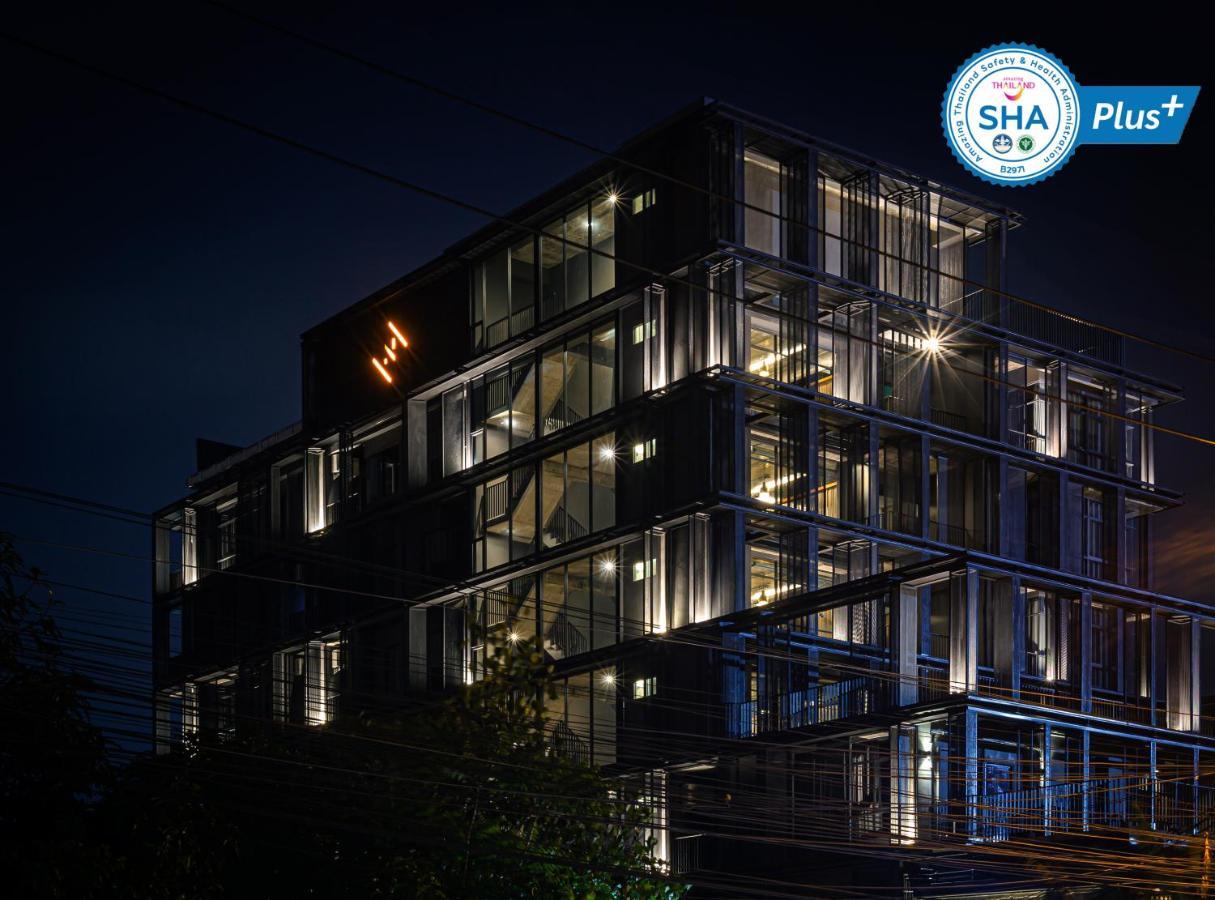 Navakitel Design Hotel Накхон Си Тамарат Екстериор снимка