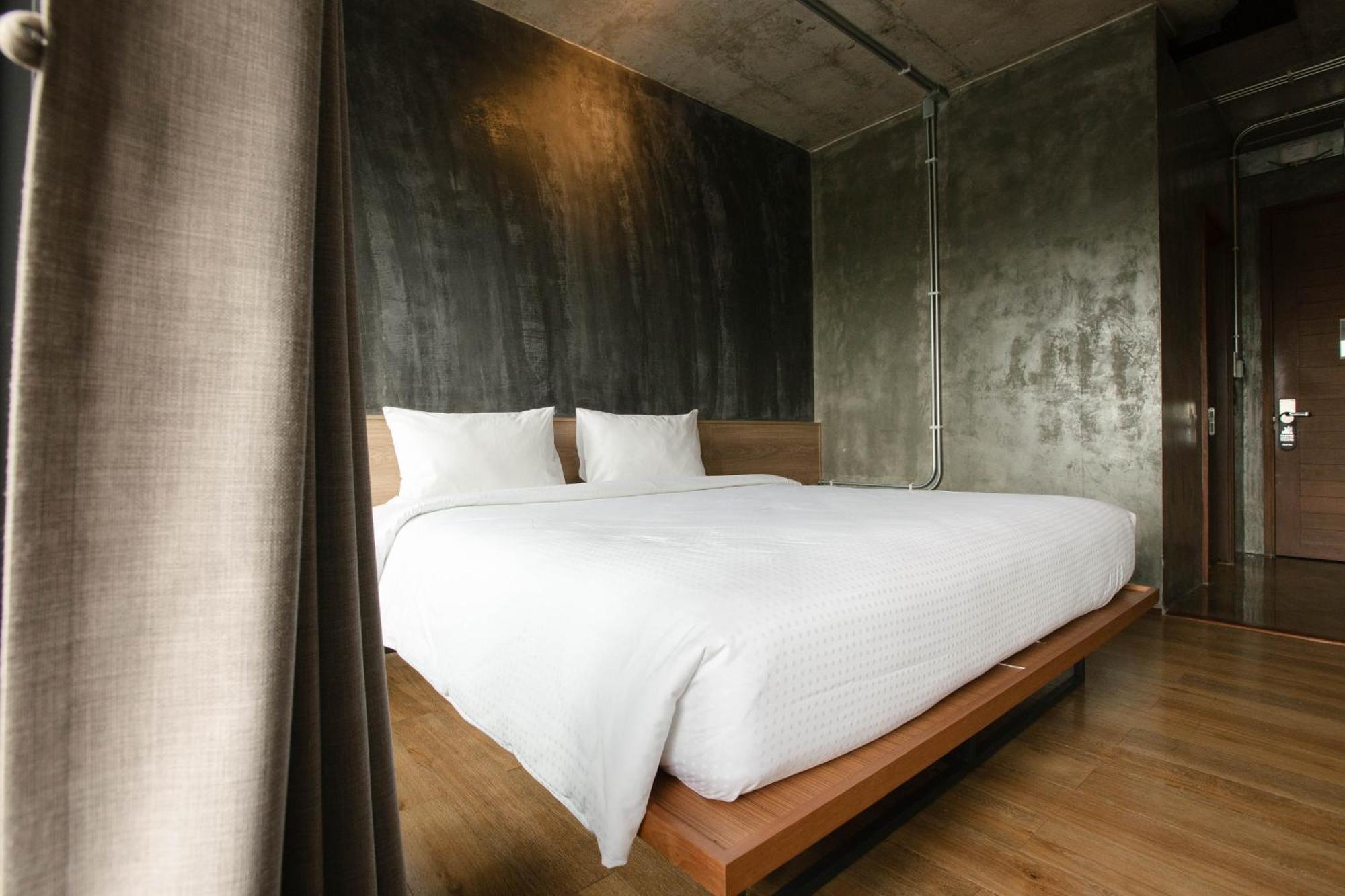 Navakitel Design Hotel Накхон Си Тамарат Екстериор снимка
