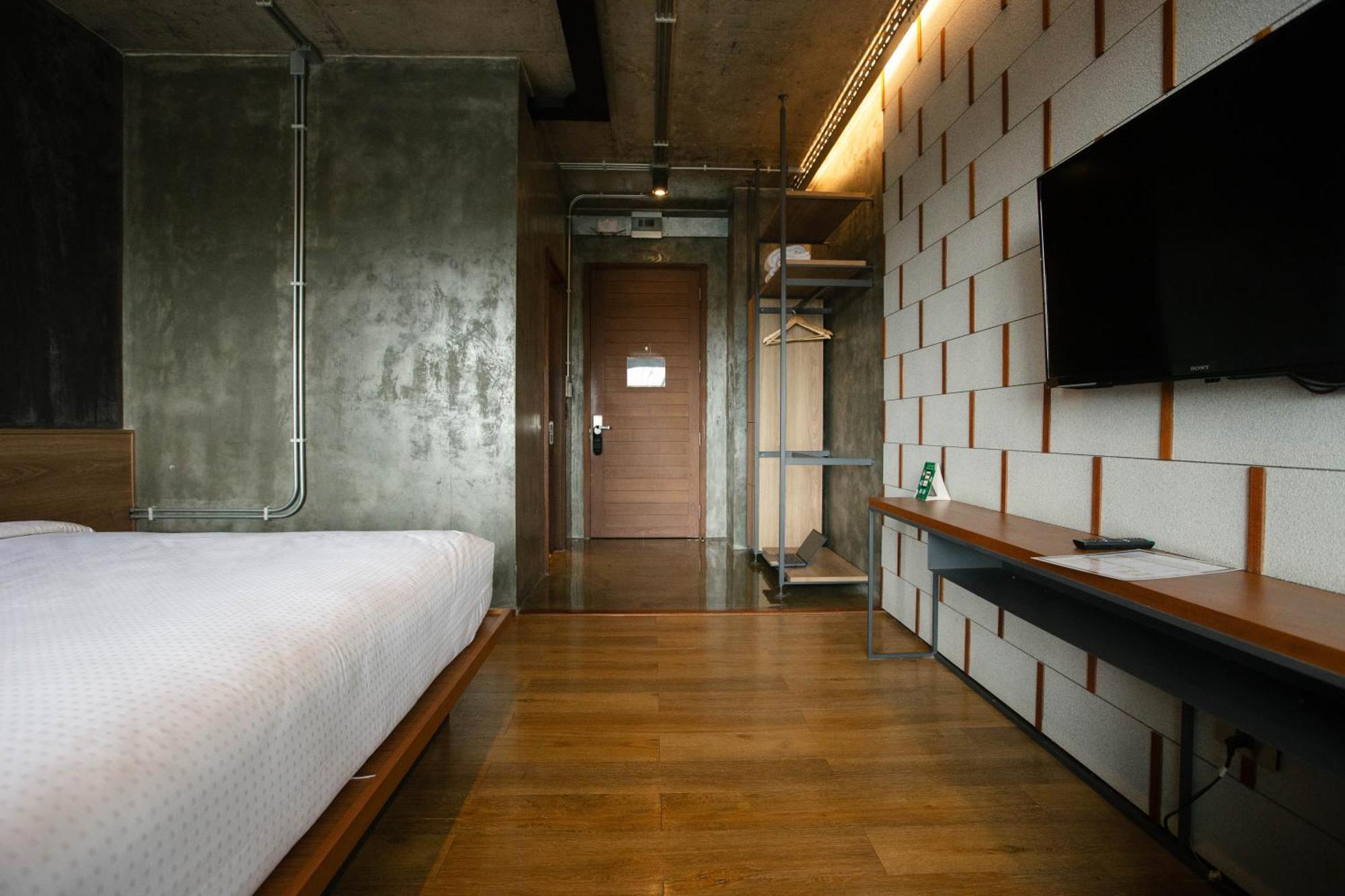Navakitel Design Hotel Накхон Си Тамарат Екстериор снимка