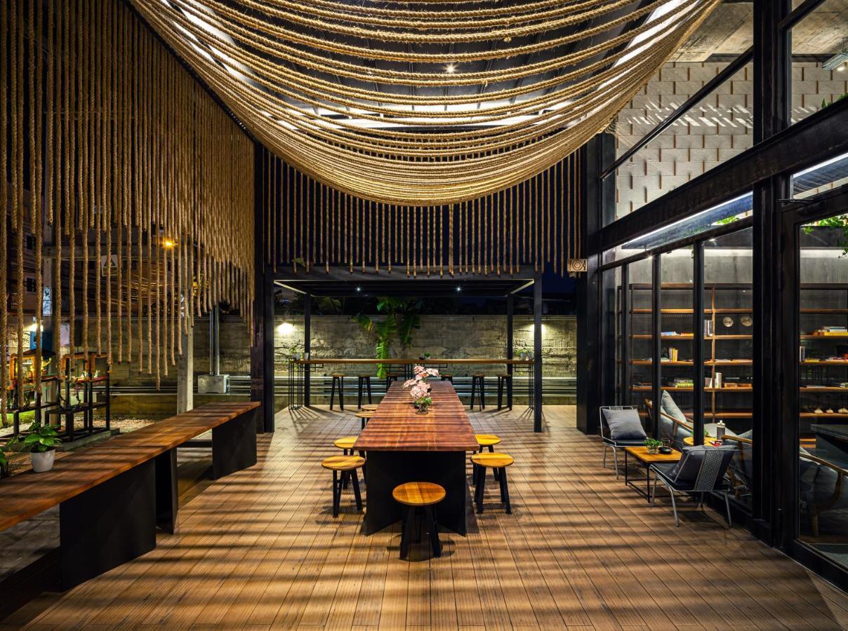 Navakitel Design Hotel Накхон Си Тамарат Екстериор снимка