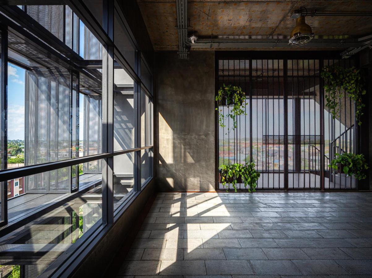 Navakitel Design Hotel Накхон Си Тамарат Екстериор снимка